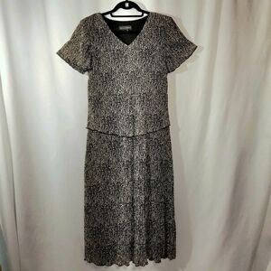 Vintage! 90's 1pc Connected Skirt & Top - Black & Tan abstract leaves pattern